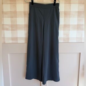 NWOT Max Studio Wide-Leg Ponte Pants in Dusty Navy Blue Gray